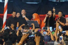 KLa Project ajak Gubernur-Wagub Jatim "Tak Bisa Ke Lain Hati"