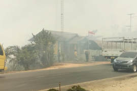 Kabut asap akibat karhutla landa wilayah Mesuji Page 3 Small