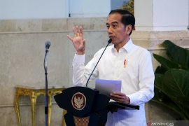 Presiden Jokowi harapkan Palapa Ring perkuat perdagangan dan perbaikan birokrasi
