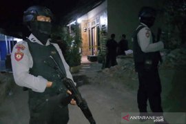 Terduga teroris YF merupakan Amir JAD Cirebon, bekerja jadi tukang servis elektronik