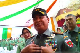 Pangdam XIV/Hasanuddin ingatkan para ibu Persit jaga jari