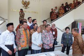 Tiga aplikasi pendukung penanganan stunting yang diluncurkan pemerintah