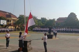 KPU sosialisasikan Pilkada 2020 ke siswa SMA di Denpasar