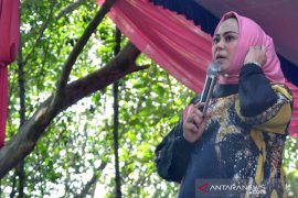 Pemkab Karawang bantu dua TKW korban perdagangan orang di Irak, meski berangkat ilegal