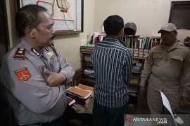 Polisi tangkap penipu modus bisa loloskan masuk Akpol di Garut