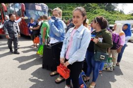 Malaysia deportasi pekerja migran Indonesia