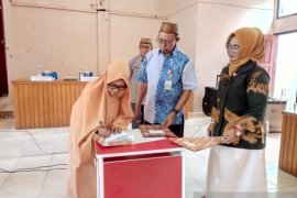 Dharma Wanita Gorut jadi penggerak tuntas administrasi kependudukan
