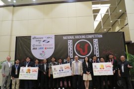 Tim Zen UI juara pertama Cyber Jawara 2019