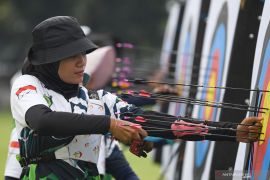 Pemanah putri Jatim Diananda Choirunisa incar tiga emas SEA Games 2019