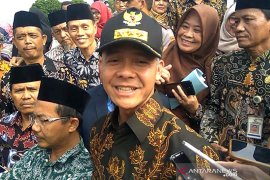 Kasus guru-pelajar kibarkan bendera HTI masih didalami