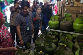 Pertamina akan tindak tegas pangkalan nakal di  Sumbar