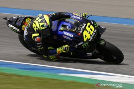 Rossi nikmati pertarungan di Phillip Island