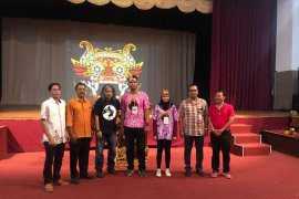 ISI Denpasar jamu peserta Jambore Fotografi  Indonesia