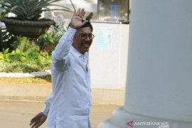 Johny G Plate diikuti Agus Suparmanto masuk Istana