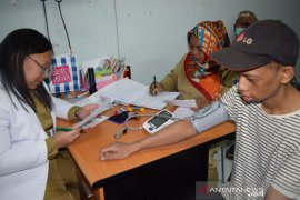 Jakarta panas, 800 pasien kunjungi Puskesmas Kramatjati per hari