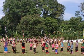 267 penari meriahkan Festival Budaya Kayaan Medalam Kapuas Hulu