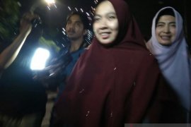 Periksa isteri Menpora, KPK dalami interaksi Imam Nahrawi dengan asisten pribadinya