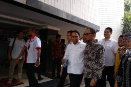 Hanif Dhakiri serahkan jabatan pada Zainudin Amali