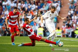 El Clasico ditunda, Granada bisa puncaki klasemen jika menang atas Real Betis