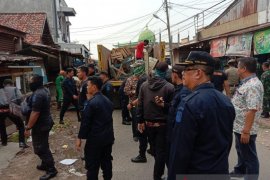 Pemkot Jambi kembalikan fungsi jalan yang termakan pasar Simpang Pulai