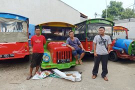 Polisi Jakarta larang odong-odong beroperasi karena  tak laik jalan