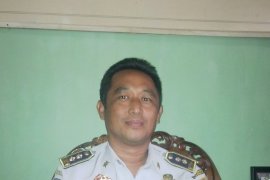 Dishub Ogan Komering Ulu pasang 200 rambu lalulintas