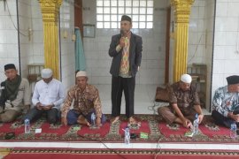 Pemkab desak pedangang tingkatkan kebersihan pasar Kota Kualasimpang