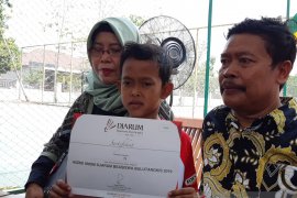 Peserta audisi bulu tangkis bernama N