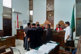 Saksi sebutkan uang damai Kris Hatta hanya Rp140 juta