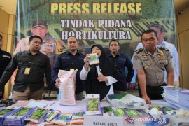 Polisi Jatim ungkap peredaran bibit pertanian ilegal