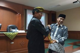 Pemkab Madiun belajar pengelolaan kehumasan di Badung