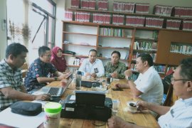 Jelang pilkada Gubernur, KPU Padang susun modul pendidikan pemilih