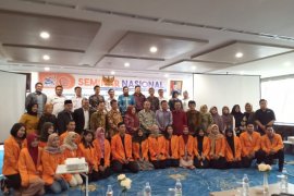 Fisipol Unja kupas arah baru tata kelola poltik dan pemerintahan di ranah lokal