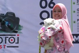 Cara pecinta satwa peringati Hari Hewan Sedunia