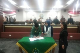 DPRD Sulawesi Selatan tetapkan Perda perubahan OPD
