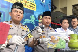 Seorang ayah tiri di Kota Malang tega aniaya balita hingga tewas