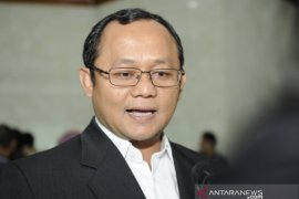 Sarmuji bertekad hilangkan blok-blok politik alumni Unej