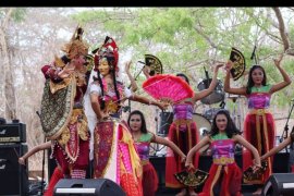 Pagelaran tari Bali kontemporer