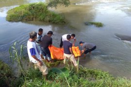 Mayat Mr X ditemukan di aliran Sungai Bingai