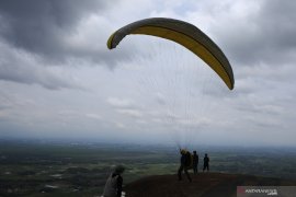 Kejuaraan paralayang Jember