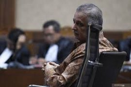 Mantan Dirut PLN (Persero) Sofyan Basir tetap berharap vonis bebas