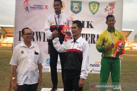 Porwil - Fuad kembali sumbang emas Porwil Aceh