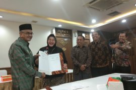 Bupati Banjar MoU dengan Direksi LKBN Antara