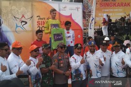 Tiga pebalap Indonesia bersaing sengit pada etape VI TdS 2019