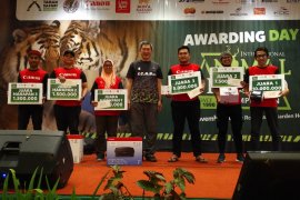 Lomba foto satwa IAPC 2019, Elizabeth dan Gede Putu jadi juara pertama