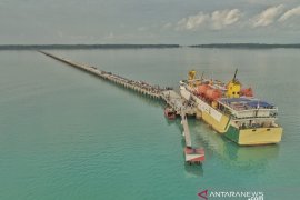 Sandar perdana kapal penumpang di Pulau Subi