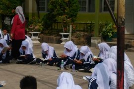 Melihat keseruan seharian  belajar di luar kelas ala SMP N 5 Padang