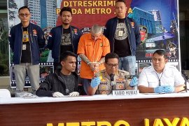 Kasus pembobolan rekening bank terungkap, pelaku WN Rumania tewas ditembak
