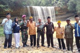 Momen Hari Pahlawan, Garda Batas Napak Tilas Siglayan