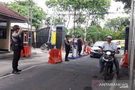 Bom di Polrestabes Medan, Polda Jatim larang ojek daring masuk